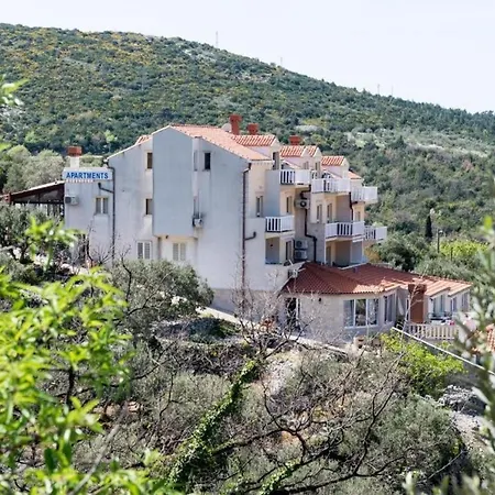 Appartamento Bell Memories-one Bedroom With Balcony And Sea Vie... Zvekovica