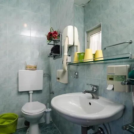 Bell Memories-one Bedroom With Balcony And Sea Vie...